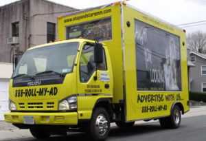 Why Are Mobile Billboards So Effective to Target Trade Show Audience